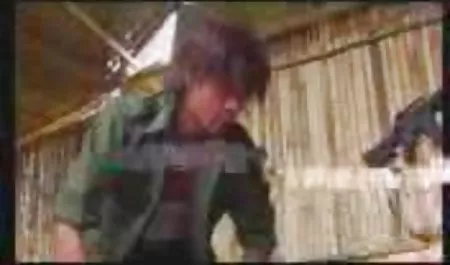 جميلة الأسود سكس عرب كس مع اثنين من الديوك