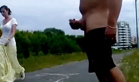 أم شابة افلام كس عربي يجعل العيش