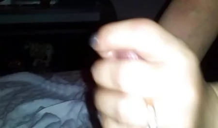 قنبلة مص كس عربي الصيف كبيرة الثدي بيريل