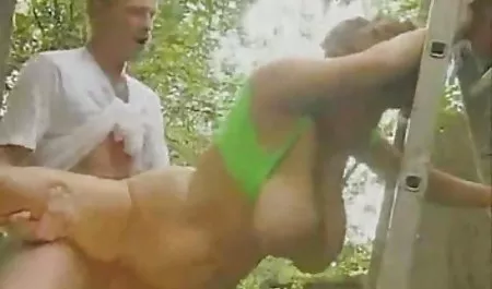 أفضل البنوك في جولة براون-كريس كس امهات عربي بارك