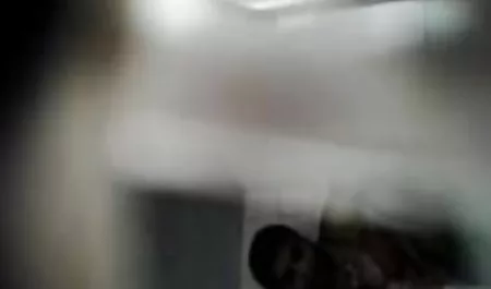 لدي جينا فوكس كمية من سكس كوس عربي الريش الأحمر والأسود الفراخ اللعين.